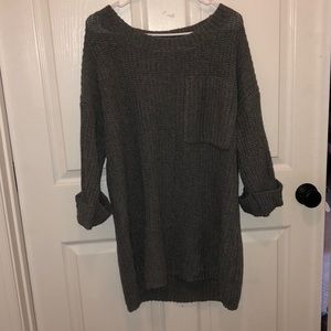 Oversized grey sweater. worn once